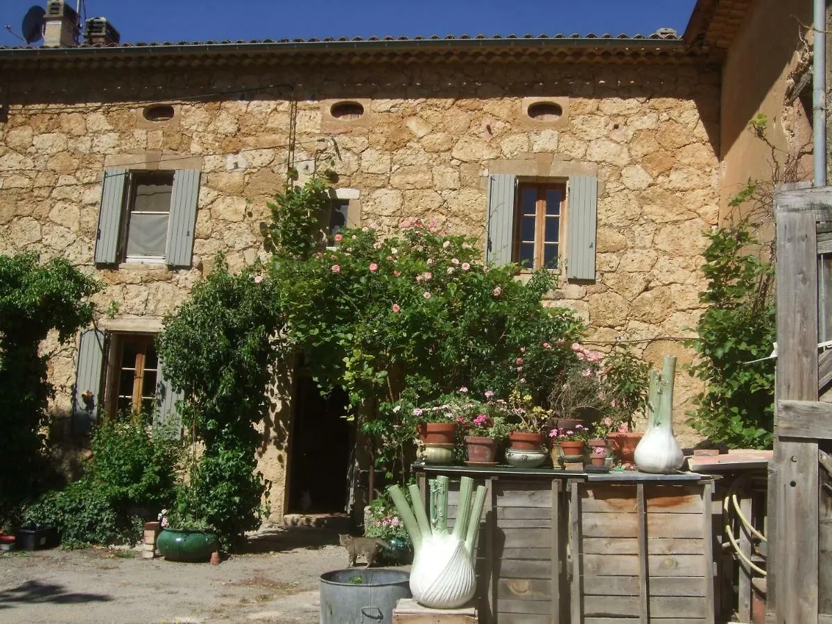 Les Hotes De Marie Moustiers-Sainte-Marie Alloggio in famiglia
